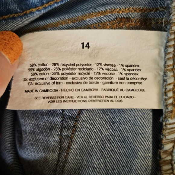 Jessica Simpson High-Rise Skinny Jeans - Picture 5 of 6